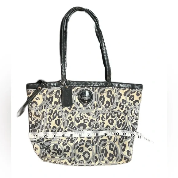 Coach Animal Print Tote - Cream & Gray - Picture 13 of 16